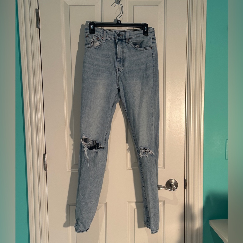 Pistola Light Blue Distressed Jeans